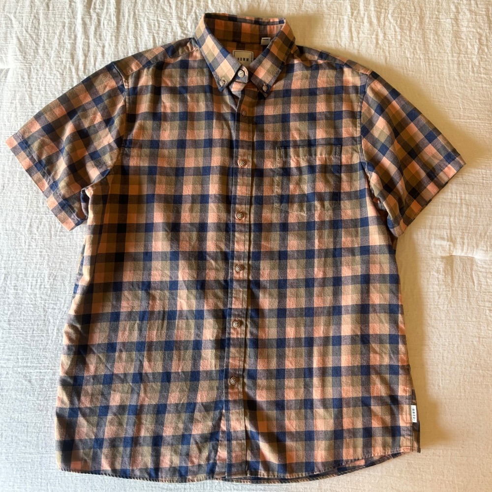 Dillards ROWN Plaid SS Button Down Shirt Large